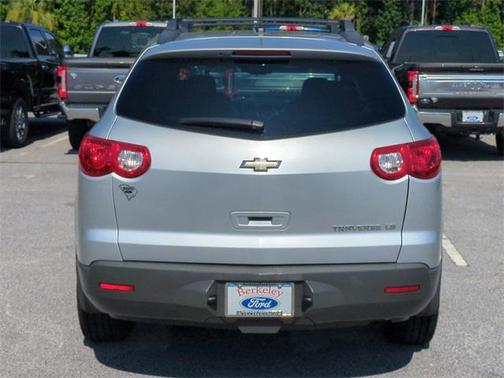 2012 Chevrolet Traverse LS