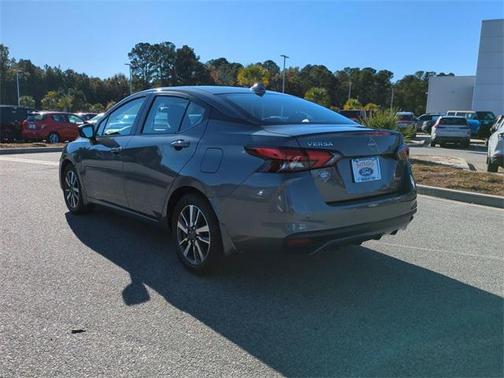 2025 Nissan Versa 1.6 SV