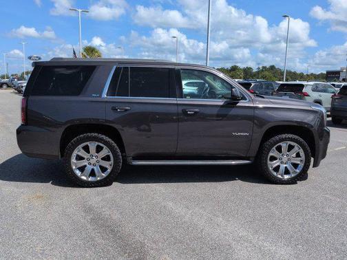 Iridium Metallic 2015 GMC Yukon SLT