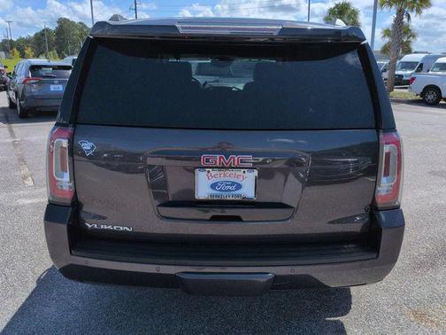 Iridium Metallic 2015 GMC Yukon SLT