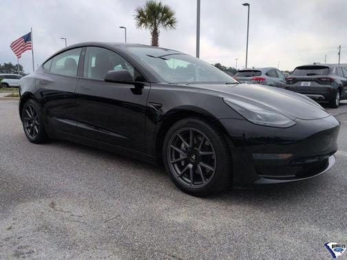 Solid Black 2021 Tesla Model 3 Standard Range Plus