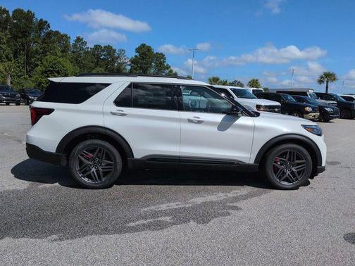 STAR WHITE MET TRI-COAT 2026 Ford Explorer ST
