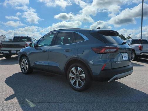2025 Ford Escape Platinum