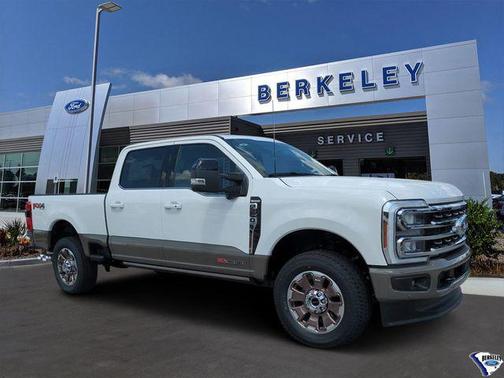 STAR WHITE 2026 Ford F-250 King Ranch Truck