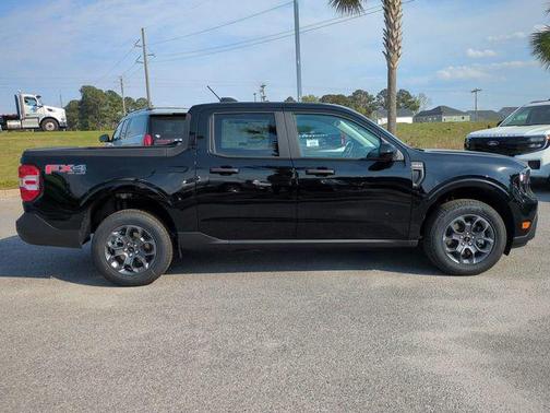SHADOW BLACK 2026 Ford Maverick XLT