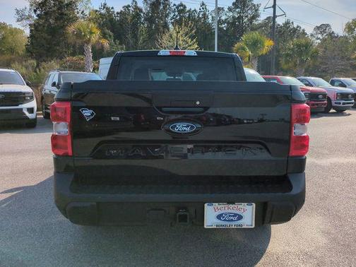 SHADOW BLACK 2026 Ford Maverick XLT