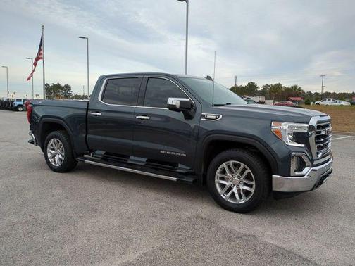 2022 GMC Sierra 1500 SLT