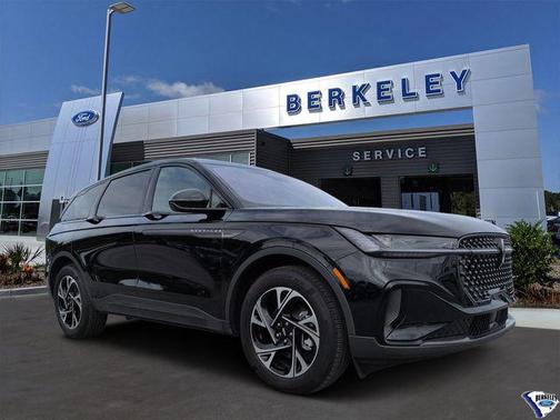 INFINITE BLACK MET CC 2025 Lincoln Nautilus Premiere