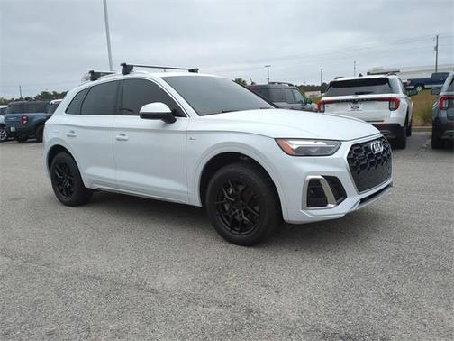 2024 Audi Q5 45 S line Premium