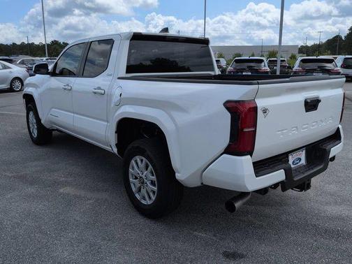 Ice Cap 2026 Toyota Tacoma SR5