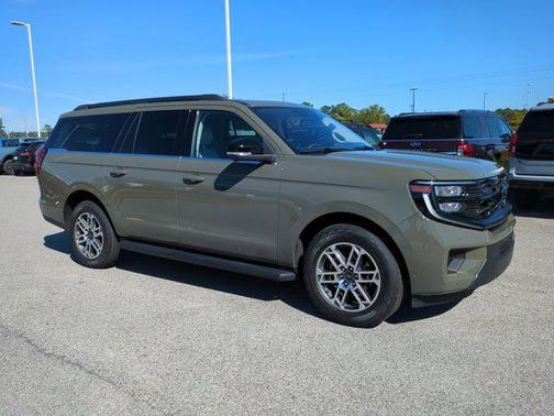 2025 Ford Expedition Max Active 4x4