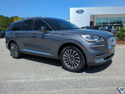 ASHER GRAY MET CC 2023 Lincoln Aviator Reserve