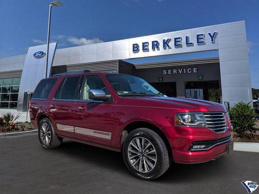 2017 Lincoln Navigator Select