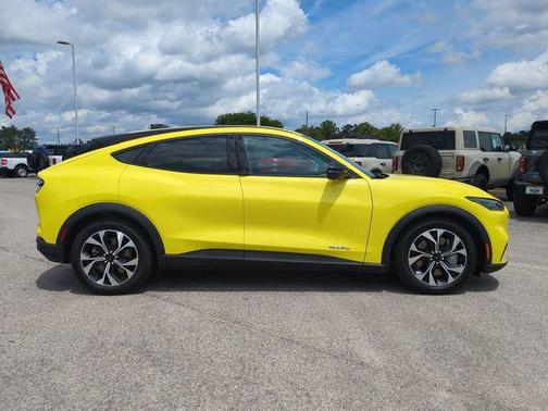 GRABBER YELLOW 2025 Ford Mustang Mach-E Select