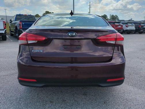 Garnet Red 2018 Kia Forte LX