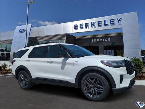 STAR WHITE MET TRI-COAT 2026 Ford Explorer ST-Line
