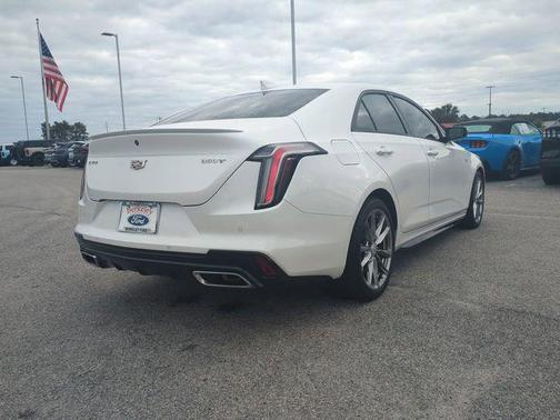 2024 Cadillac CT4 Sport