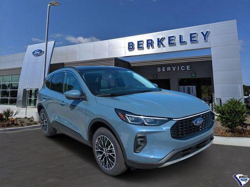 VAPOR BLUE METALLIC 2025 Ford Escape PHEV SE