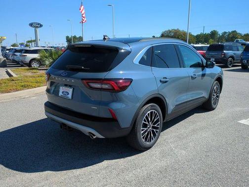 VAPOR BLUE METALLIC 2025 Ford Escape PHEV SE