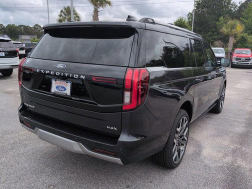 DARK MATTER GRAY METALLIC 2026 Ford Expedition Max Platinum