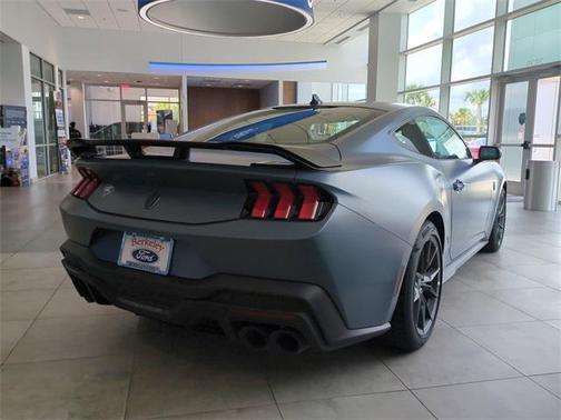 2025 Ford Mustang Dark Horse Fastback