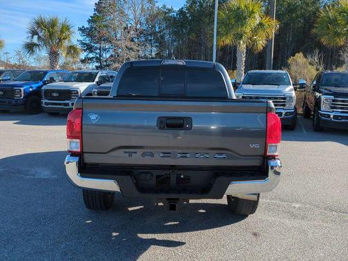 2016 Toyota Tacoma SR5