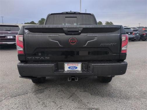 2023 Nissan Titan PRO-4X