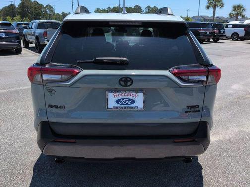 Lunar Rock/Ice Edge Roof 2021 Toyota RAV4 TRD Off-Road
