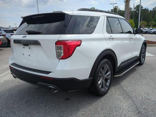 STAR WHITE MET TRI-COAT 2022 Ford Explorer XLT