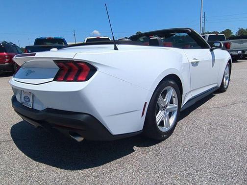 OXFORD WHITE 2026 Ford Mustang EcoBoost