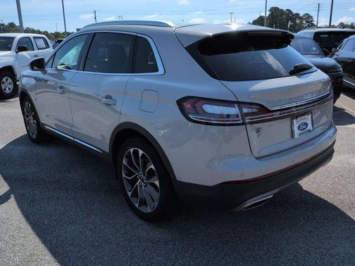 CERAMIC PEARL MET 3C 2023 Lincoln Nautilus Reserve