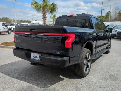 2023 Ford F-150 Lightning Platinum
