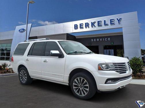 2016 Lincoln Navigator Select