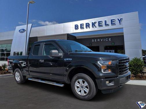 Tuxedo Black Metallic 2015 Ford F-150 XL