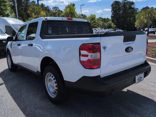 OXFORD WHITE 2026 Ford Maverick XL