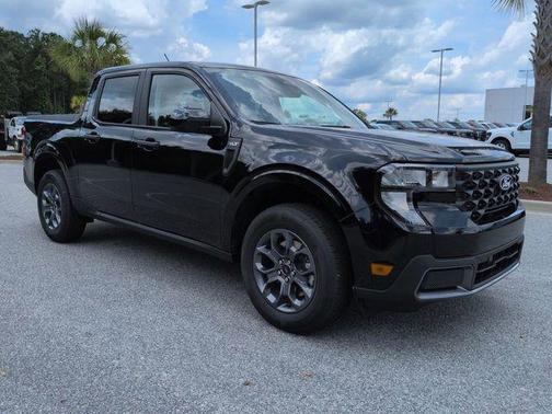SHADOW BLACK 2026 Ford Maverick XLT