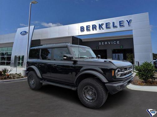 Shadow Black 2024 Ford Bronco Outer Banks
