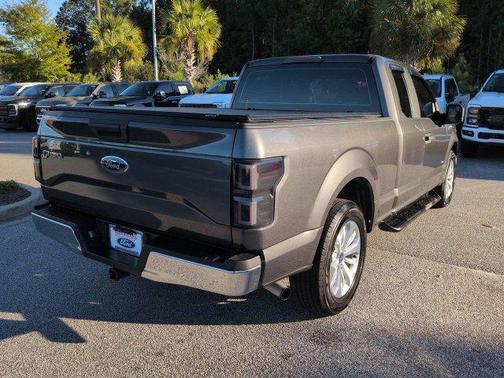Magnetic Metallic 2016 Ford F-150 XL