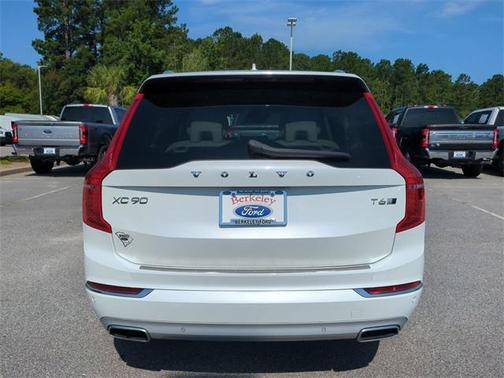 2019 Volvo XC90 T6 Inscription