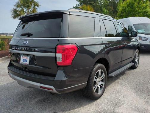 DARK MATTER PC 2024 Ford Expedition XLT