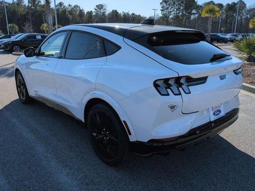 2025 Ford Mustang Mach-E GT