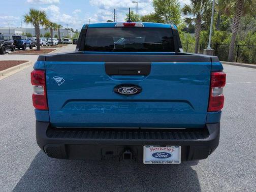 VELOCITY BLUE 2026 Ford Maverick XLT