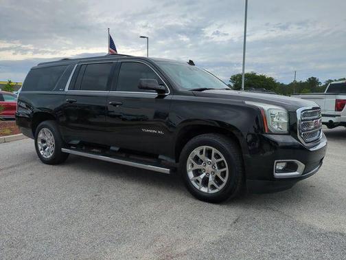 Onyx Black 2016 GMC Yukon XL SLT