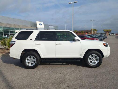 2017 Toyota 4Runner SR5 Premium