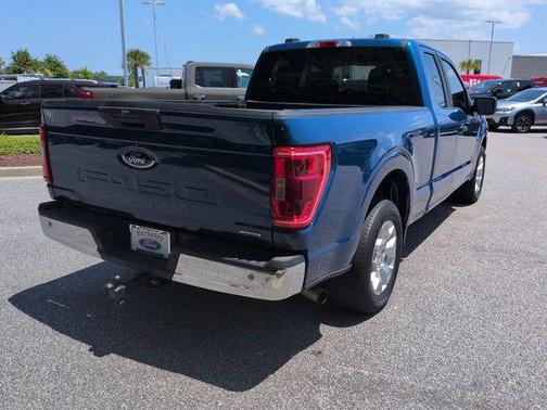 Atlas Blue Metallic 2022 Ford F-150 XLT