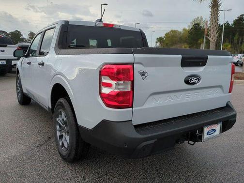 SPACE WHITE METALLIC 2026 Ford Maverick XLT