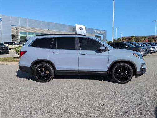 2022 Honda Pilot 2WD Special Edition