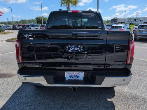 ANTIMATTER BLUE METALLIC 2026 Ford F-150 Lariat