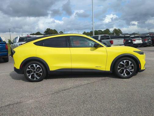 GRABBER YELLOW 2025 Ford Mustang Mach-E Select