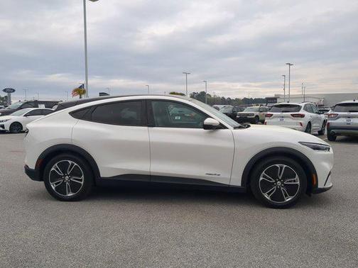 2021 Ford Mustang Mach-E Select